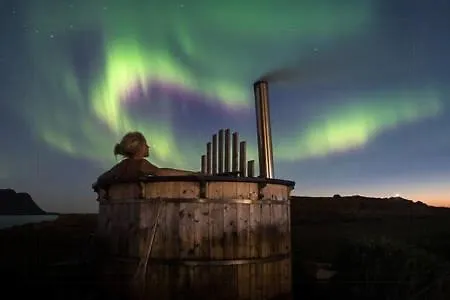 Unique Small With Sauna View In Lofoten Semesterbostad *